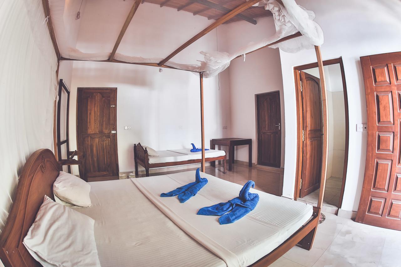 Rupa's Hotel Arugam Bay Bagian luar foto